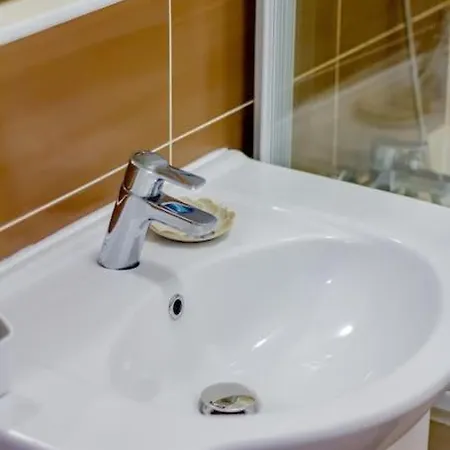 2br Corvin Terrace W Ac By Nw Budapest