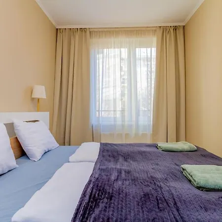 2br Corvin Terrace W Ac By Nw
