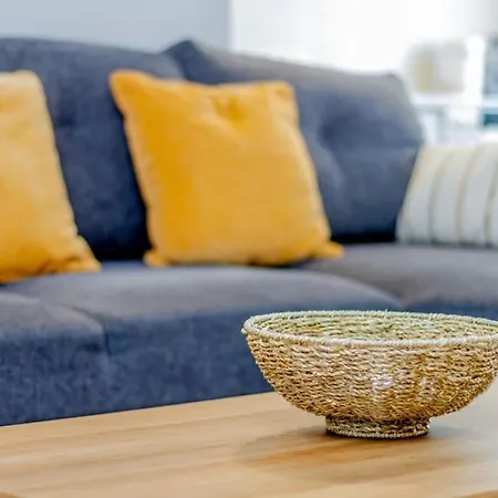 Apartament 2br Corvin Terrace W Ac By Nw Budapeszt